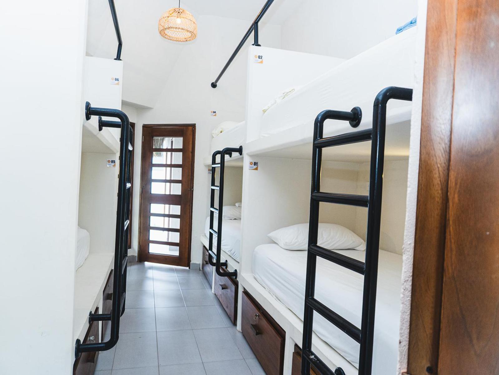 Huku Beach Hostel Palomino Zewnętrze zdjęcie