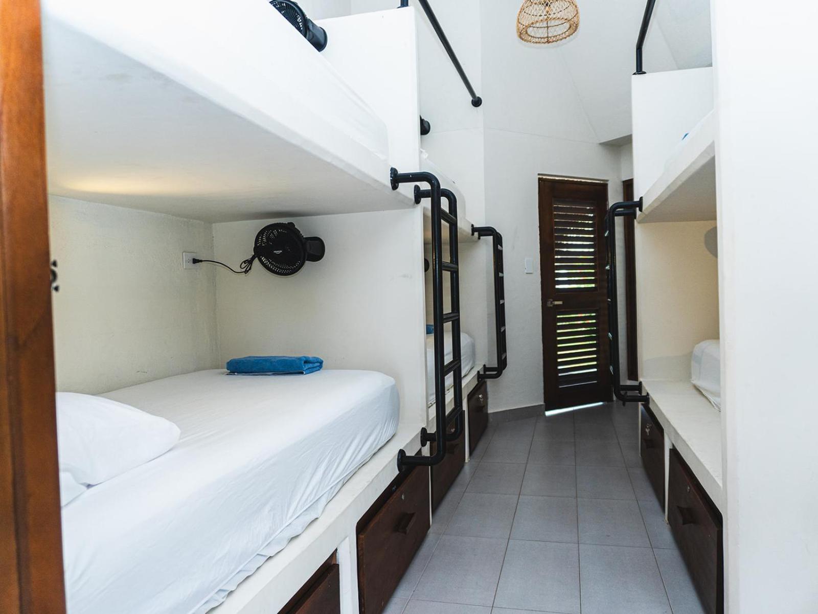 Huku Beach Hostel Palomino Zewnętrze zdjęcie